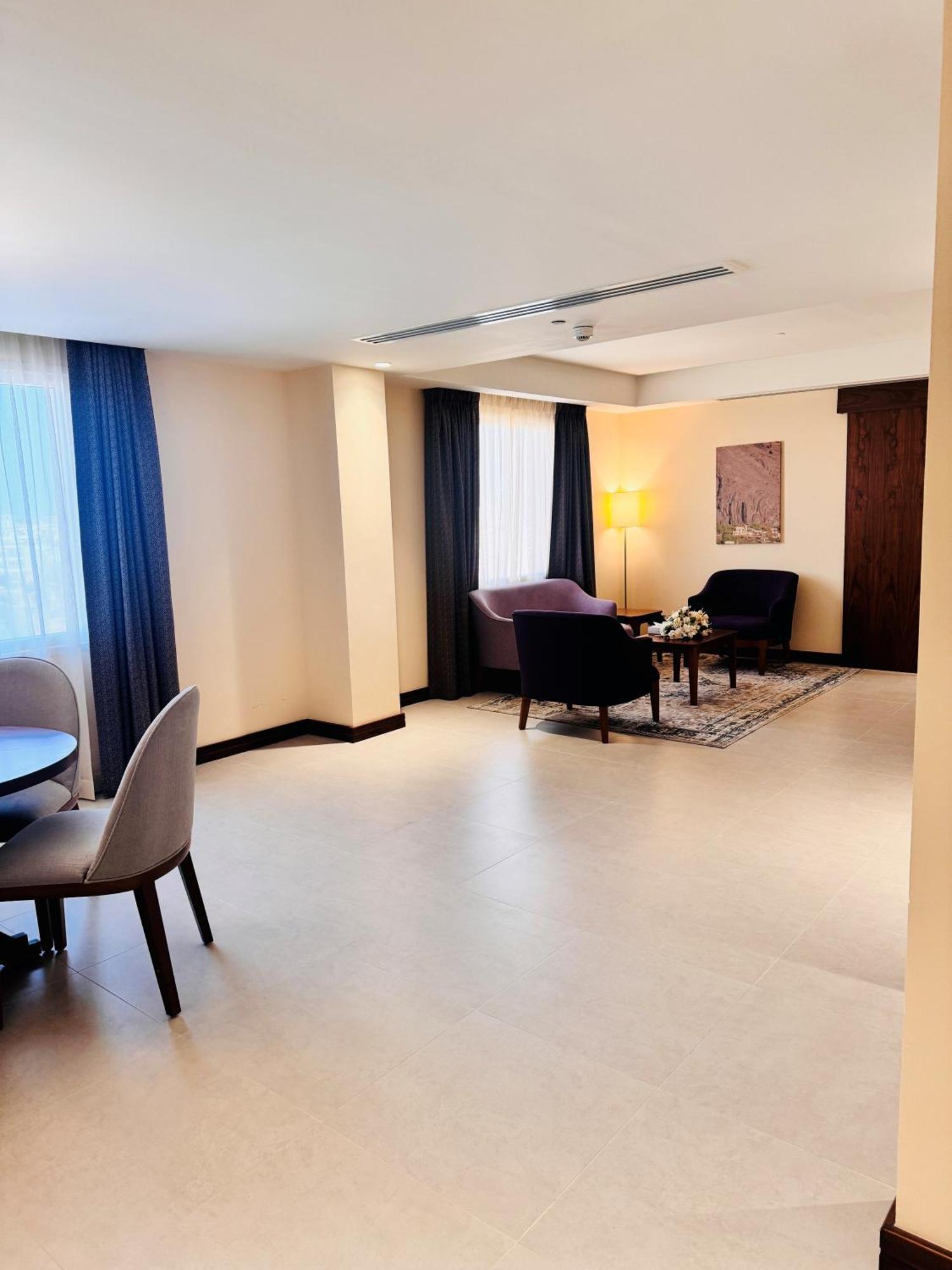 Kyriad Hotel Salalah Esterno foto