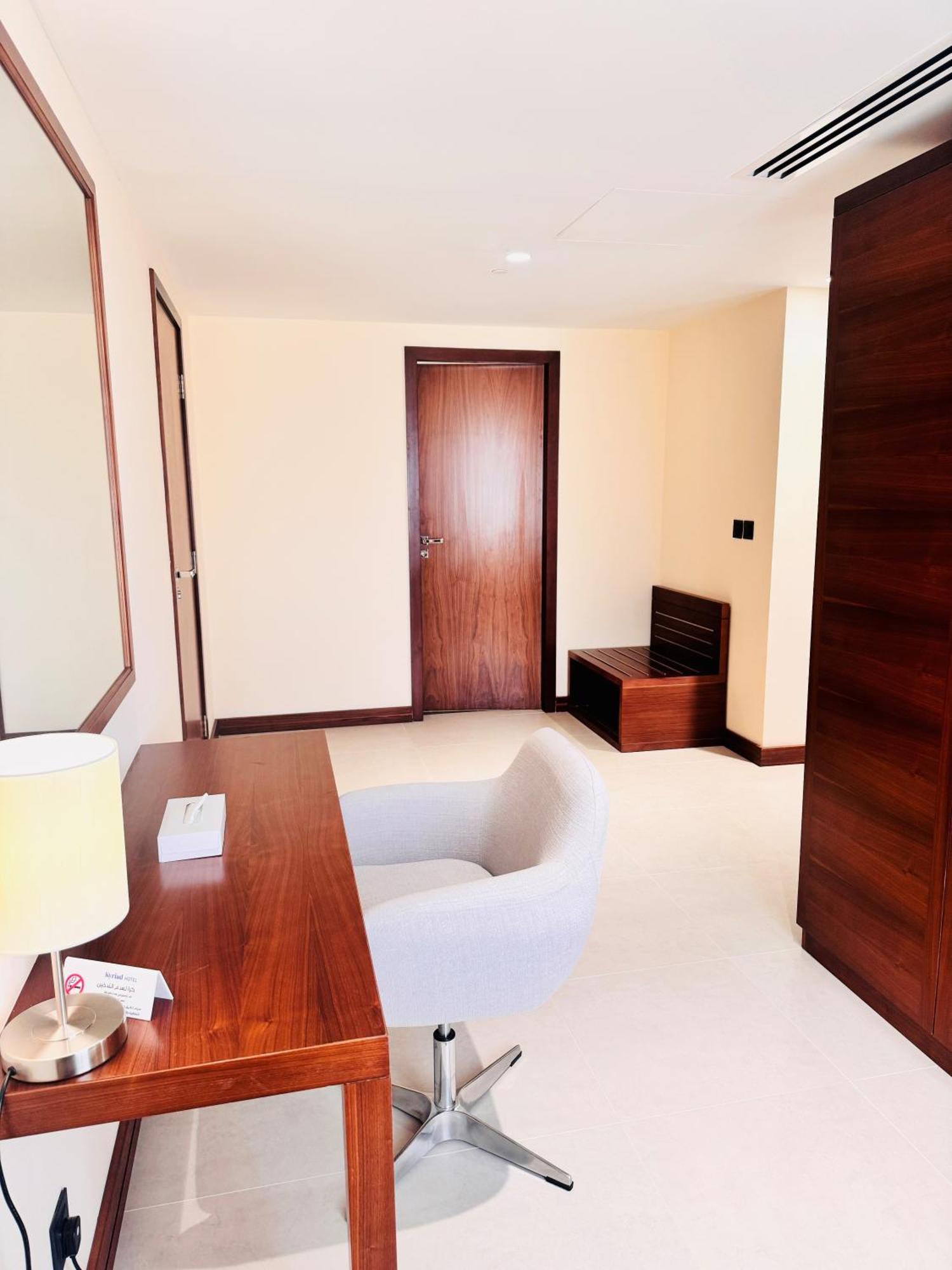 Kyriad Hotel Salalah Esterno foto